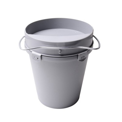 BEBEDOURO DE AVES EM BALDE PLASTICO CINZA 5,5 LITROS