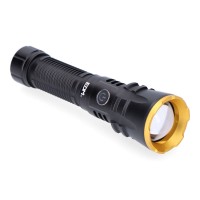 LANTERNA LED LONGO ALCANCE 1800 lm LANTERNA LED LONGO ALCANCE 1800 lm