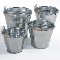 BALDE DE ZINCO 5 LT