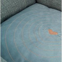 CAMA "VIVIANA" SÁLVIA 60X50CM (ESPECIAL S. VALENTIM) CAMA "VIVIANA" SÁLVIA 60X50CM (ESPECIAL S. VALENTIM)